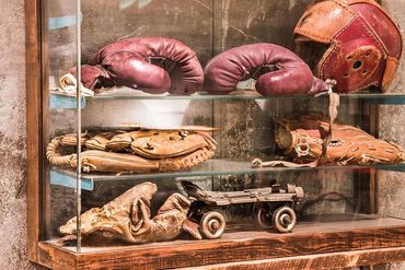 Vintage Sports Cards Call Us