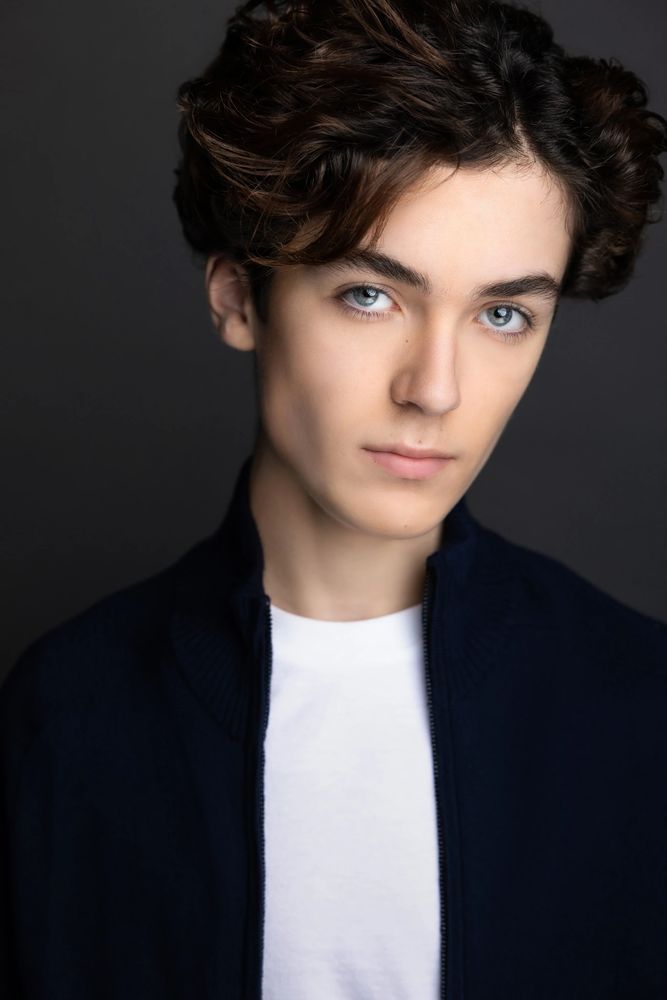 Braxton Alexander HEADSHOT
photocredit: Brian Jones Photography https://www.imdb.com/name/nm8489662/