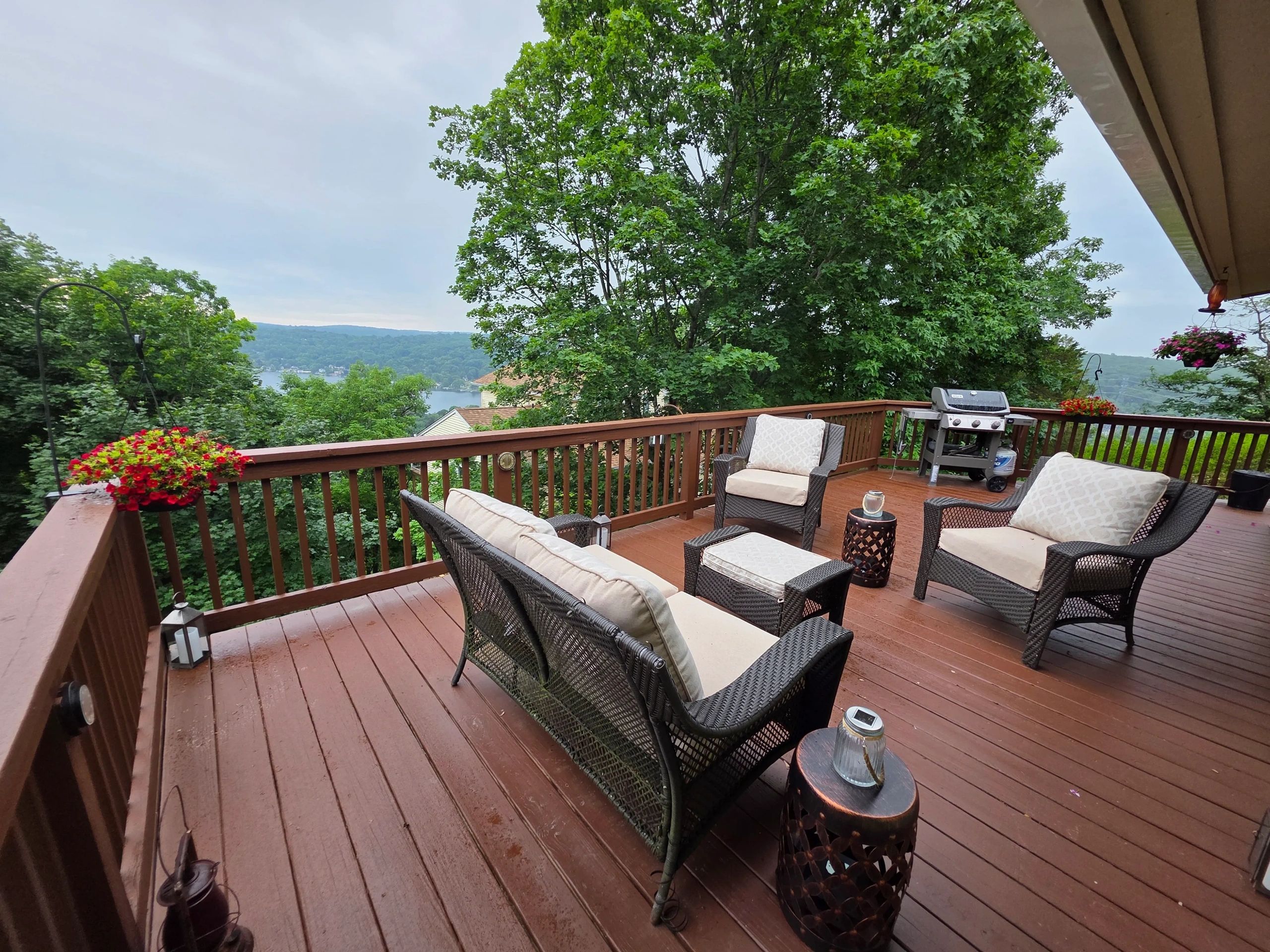 Enjoy your coffee with a morning sunrise on the expansive deck with views of Lake Mohawk.