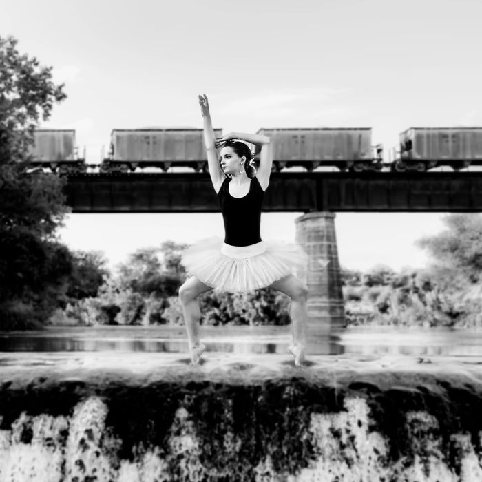 Faust Bridge in New Braunfels,TX © Lively Eve Photography. Images may not be used without permission