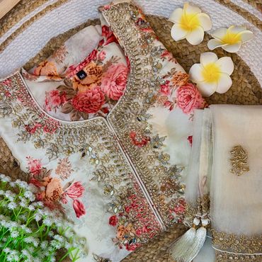 Ivory Bloom Embellished Ethnic Suit Set With Mirror & Thread work
