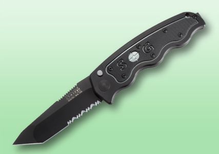 SOG auto open knife