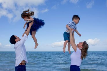 Family Beach Photo Session. Book now! Fun things to do Clearwater Beach. 