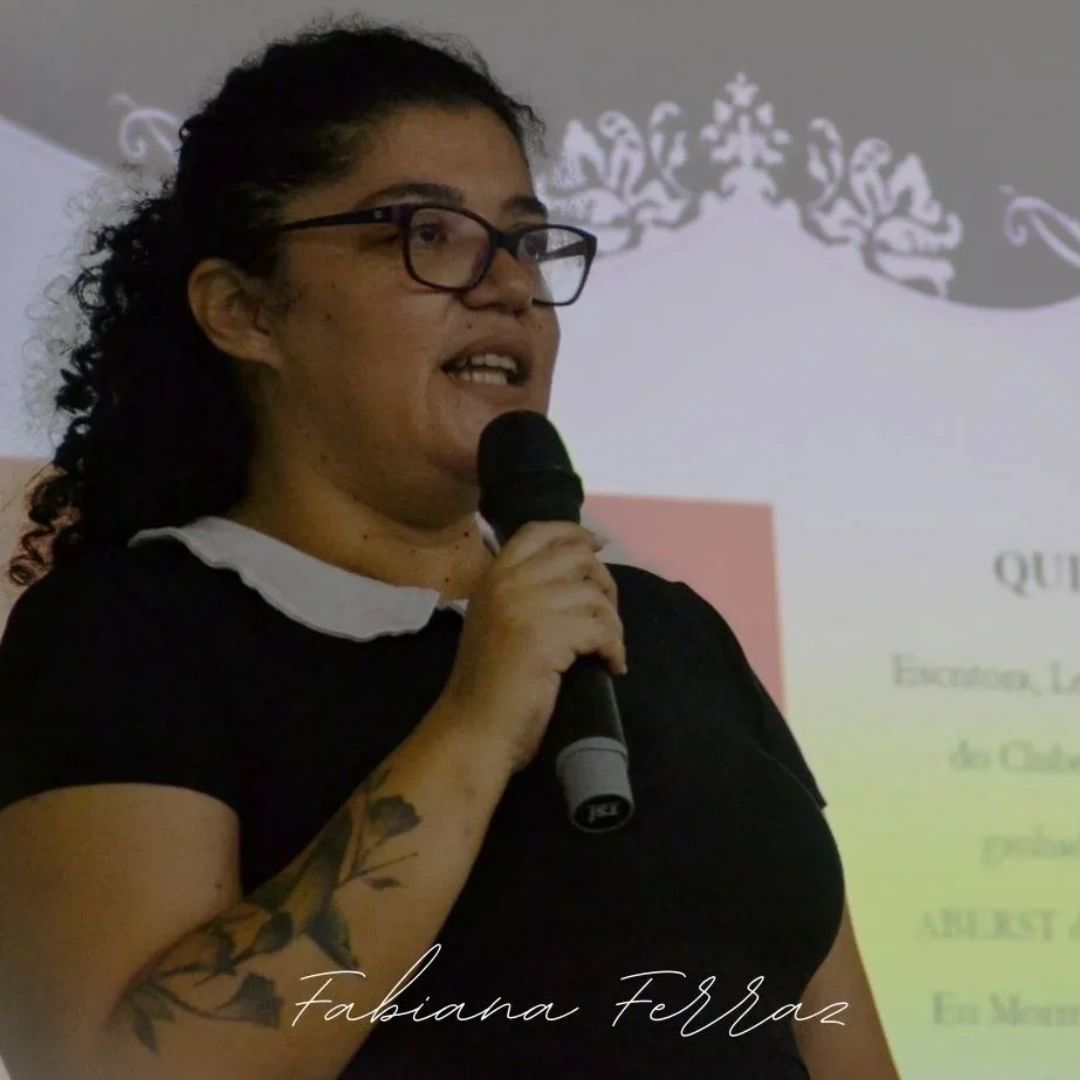 Fabiana Ferraz na UNESP no evento "Palavras que assombram, uma introdução  à literatura de horror"