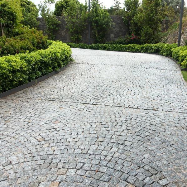 Estrada de Paralelepipedo