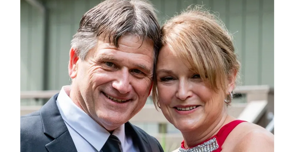 Meet Dave and Suzie, owner of The Whitetail Lodge