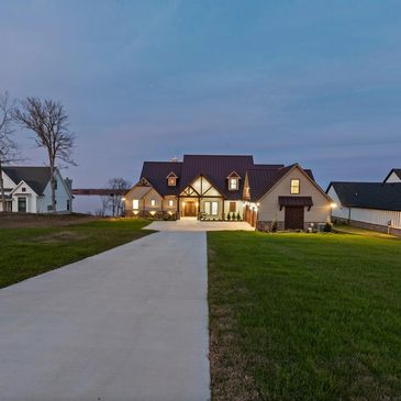 Luxury Custom Texas Waterfront House Lake richland chambers Lake Texas
