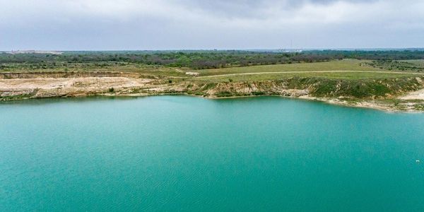 Diamond Point private gated community on Richland Chambers Lake Corsicana Texas