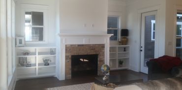 Flat Walls with Satin Woodwork
Traditional, Austin
Sherwin-Williams Pure White