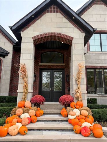 porch pumpkins in dearborn michigan