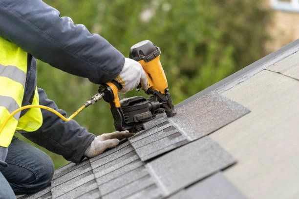 Putting on a roof on the house