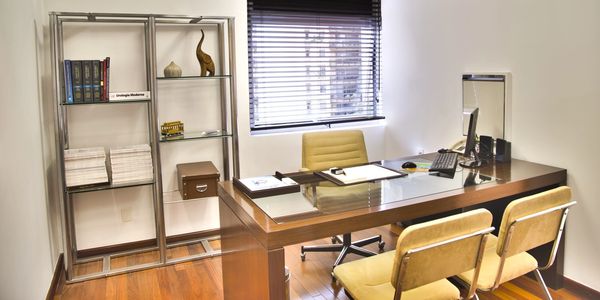 Office-Furniture-Contemporary