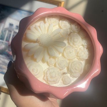 Flowers vase candle