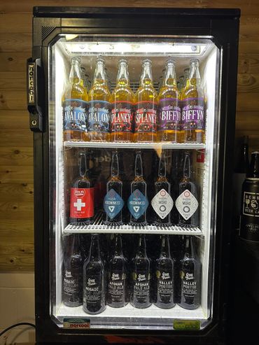 Cold Ciders and Beers to dink in the Cider House