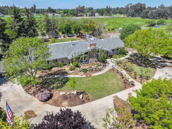 Ranch style home in Clovis