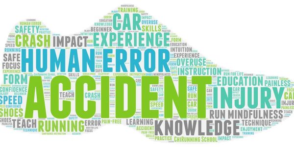 Word cloud shaped like a car with accident-related terms.
