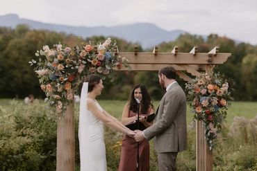 Wedding at Topnotch Stowe, Vermont
Photo Credit: The Light + Color