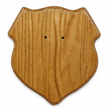 Oak board with natural finish