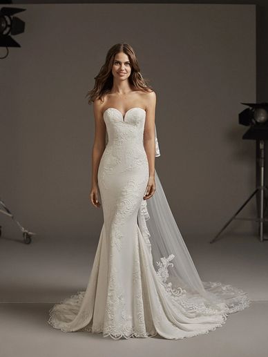 wedding dress