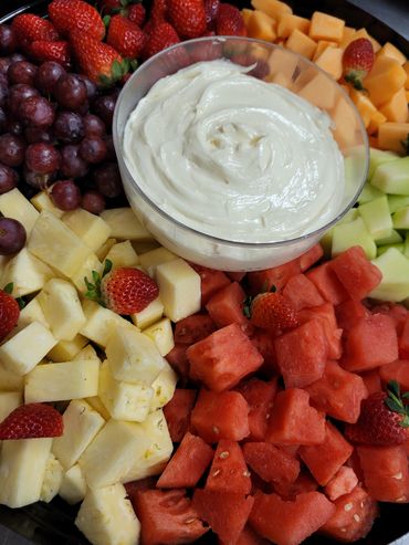 Fruit Tray with Marshmallow Cream Cheese Dip