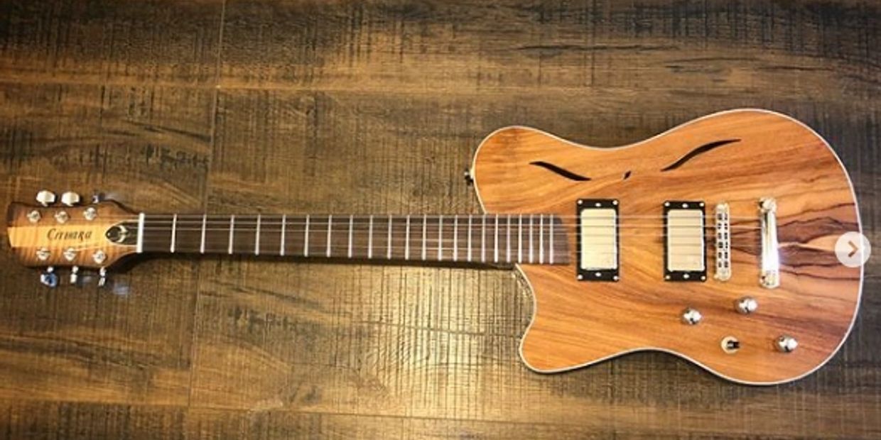 Cithara Guitars' Lefty electric guitar featuring standard Cithara hollow-body design.