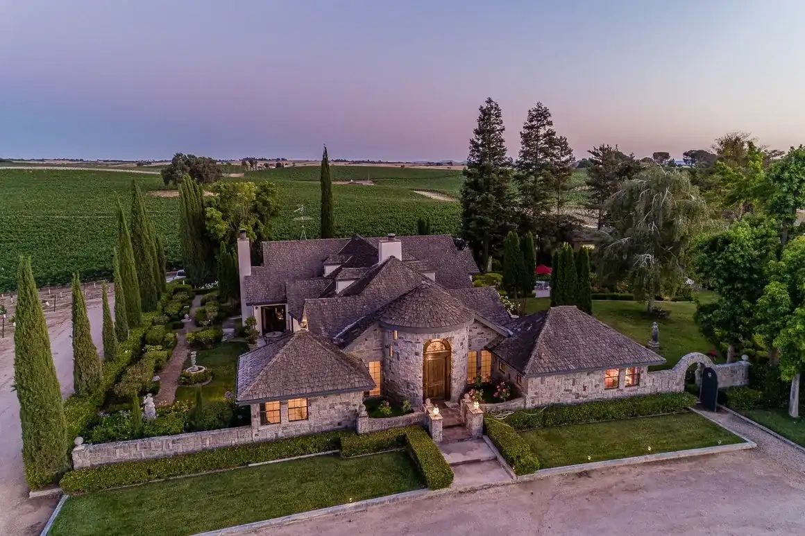 An ariel shot of the Chateau Robles Vineyard Estate