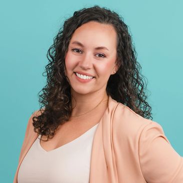Lacy Suby. Mental Health Therapist. Clinical Social Worker. Counseling. Somatic therapy.