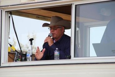 Brad Gran auctioneering