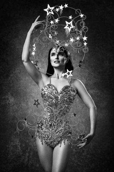 Pearls Daily shot by Lindsay Adler for Canon USA.