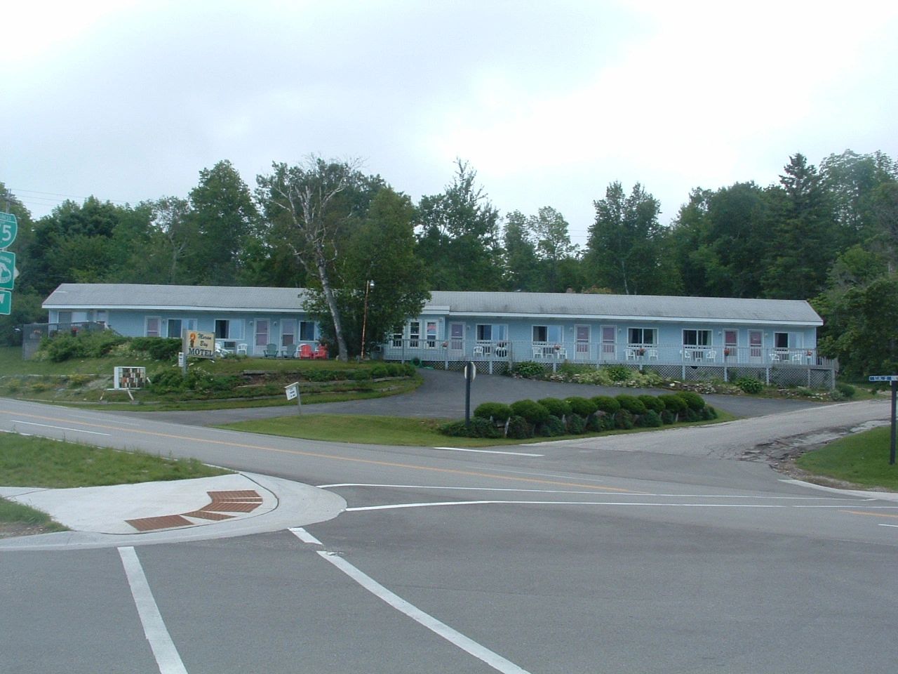 Moran Bay Motel