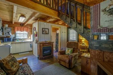 Sit on the front porch and listen to the bullfrogs at night on the pond or watch our Alpacas and goa