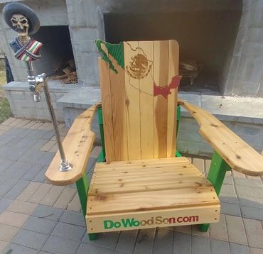 $800 - Mexico Beer Chair
Kit Includes:
2.5 Gallon Keg
Beer Tap
CO2
Regulator 
20"x12" ice cubby