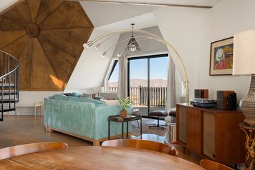 architectural, unique, quaint, cozy, interesting, eye catching, color pop, view