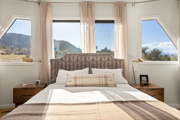 architectural, unique, quaint, cozy, interesting, eye catching, color pop, bedroom, geometric