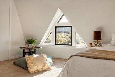 architectural, unique, quaint, cozy, interesting, eye catching, detail shot, bedroom, geometric