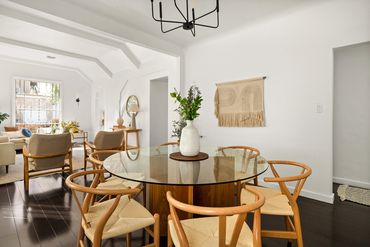 living area, natural light, bright, airy, cheerful, interior, los angeles, design, skill, dining