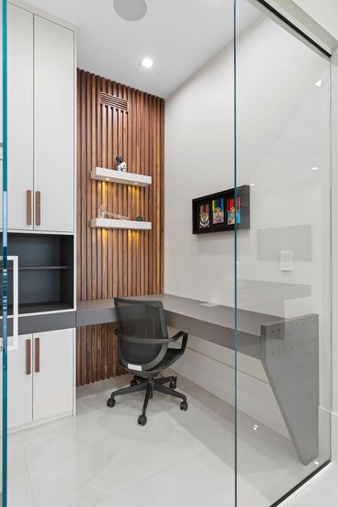 study. wood reeding. glass study