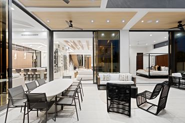 open custom sliders to exterior