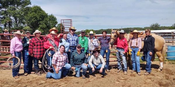 DSRA Rodeo Members in event arena