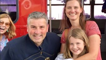 Buffalo Double Decker Bus tours. Officer O'Connor tour guide. Buffalo tours.