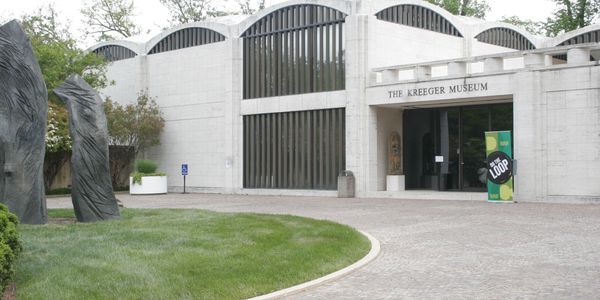 Front entrance of the Kreeger Museum