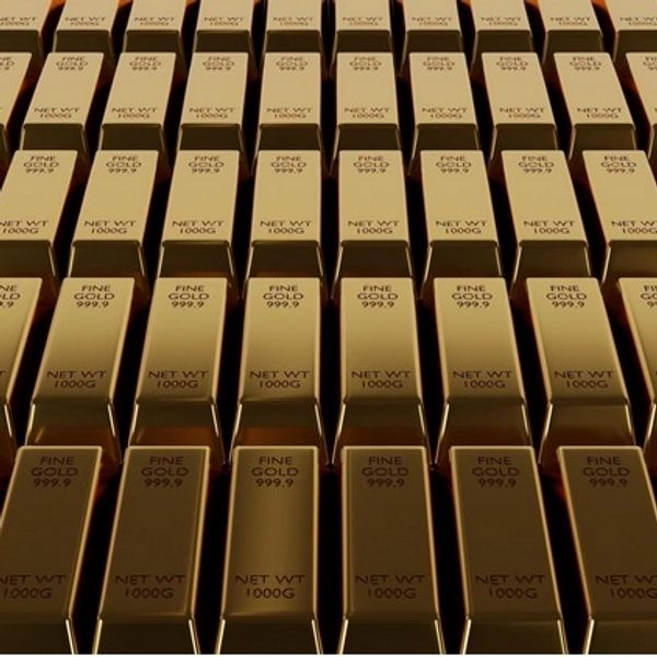 Rows of shiny gold bars labeled with purity and weight.