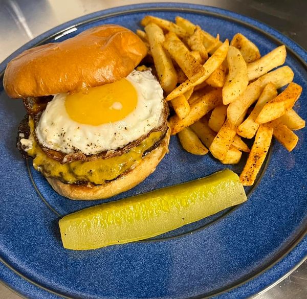 Blu Jam burger w/ sunny side up egg