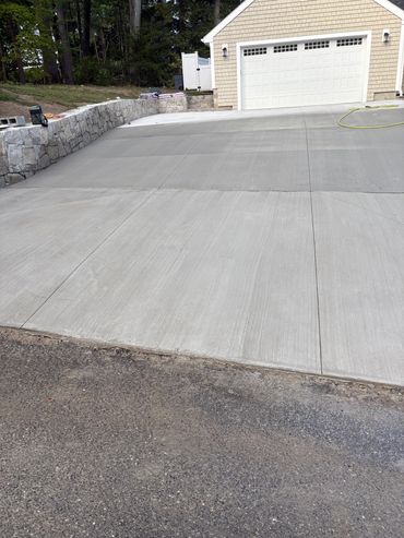 Concrete driveway - Andover, MA