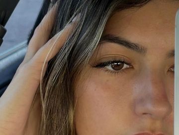 Eyelash extensions