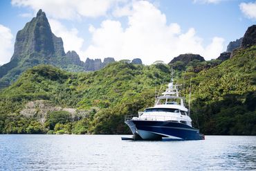 Tahiti sport fishing charter boat ultimate lady at anchor