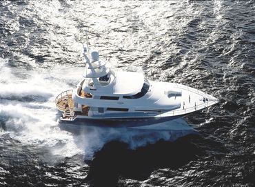 Tahiti sport fishing charter boat at speed
