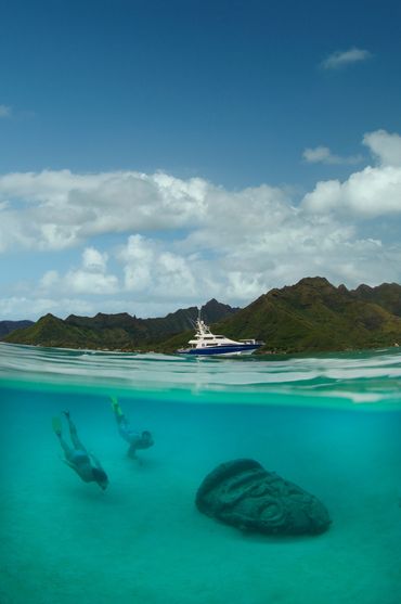 Tahiti sport fishing charter boat snorkelling activity