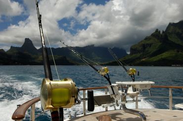 Tahiti sport fishing charter boat deep sea fishing activity