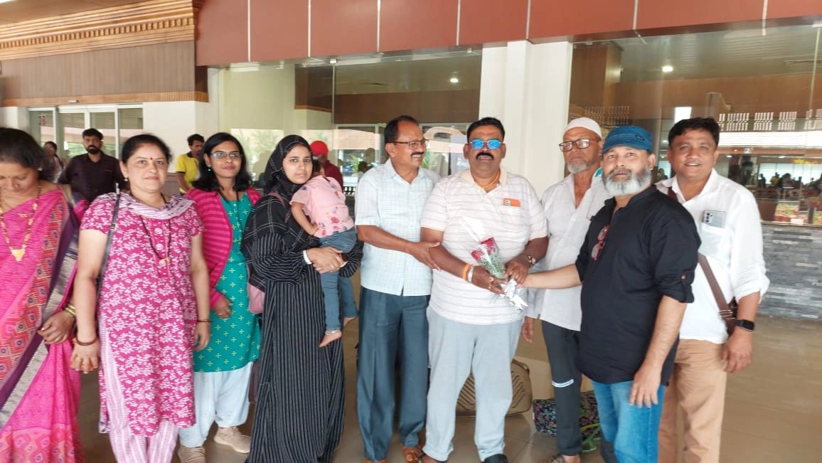 Munnar Taxi Sightseeing - lowest fares, highest quality. Expert drivers, quality vehicles & 24/7